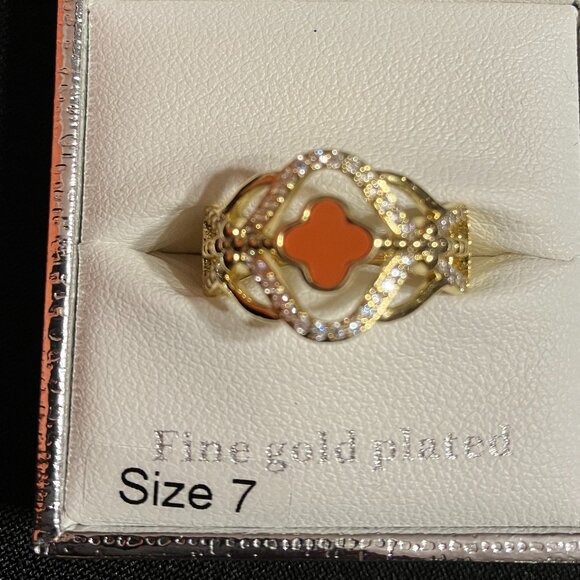 Stella Rose Fine Gold Plated Ring Size 7 Coral Clover Motif and CZ Accents - Picture 6 of 9